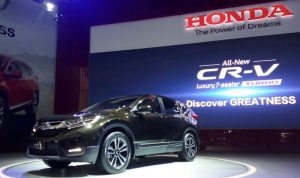 PT Honda Prospect Motor (HPM) memperkenalkan New Honda CR-V Black Edition sebagai varian pelengkap model yang sudah dipasarkan.