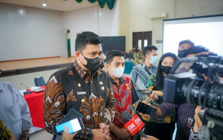 Bobby Nasution Instruksikan Upt Dinas Pu Bersihkan Drainase 6825 Meter Per Hari Dan Mengurangi 9816