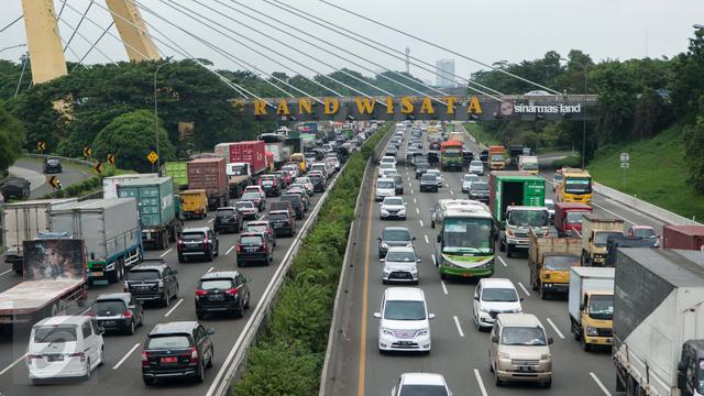 Libur Nataru Semakin Dekat, Hampir 1 Juta Kendaraan Telah Keluar Dari Jabotabek