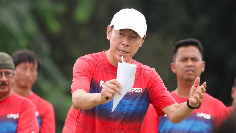 Menpora Zainudin Amali menjamin posisi Shin Tae-yong tak akan diganti apapun hasil akhir Timnas Indonesia di Piala AFF 2020.