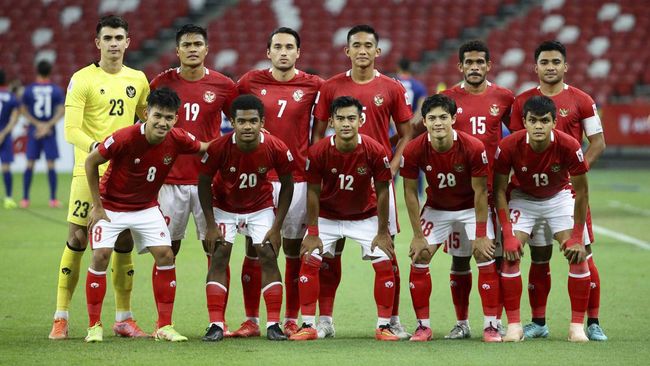 Tim nasional Indonesia menolak untuk menyerah meski kalah telak 0-4 dari Thailand pada leg pertama final Piala AFF 2020 di Stadion Nasional, Singapura, Rabu malam (29/12/2021).