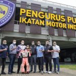 Ketua MPR RI sekaligus Ketua Umum Ikatan Motor Indonesia (IMI) Bambang Soesatyo mendukung perjuangan pembalap cilik Indonesia, Qarrar Firhand Ali (11 tahun), yang akan terbang ke Italia pada Rabu malam (12/1/2022) untuk mengikuti 3 kejuaraan karting internasional.