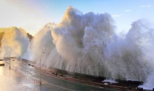 Badan Meteorologi Jepang pada Sabtu (15/1) mengeluarkan peringatan tsunami untuk area pesisir Samudra Pasifik, terutama di area selatan pulau Amami dan Tokara di prefektur Kagoshima.