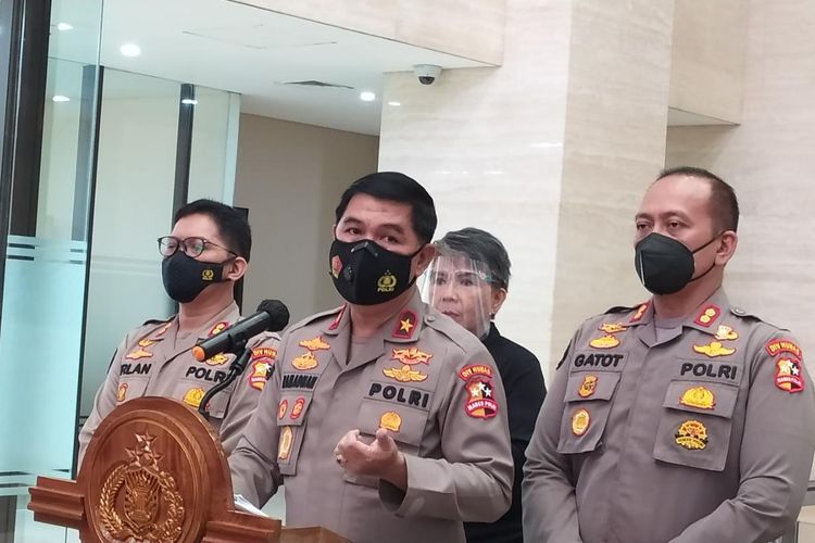 Satuan Tugas Operasi Madago Raya kembali kontak senjata dengan kelompok teroris Mujahidin Indonesia Timur (MIT) Poso, Sulawesi Tengah, dan dilaporkan menembak hingga tewas salah satu dari mereka, yang masuk dalam daftar pencarian orang.