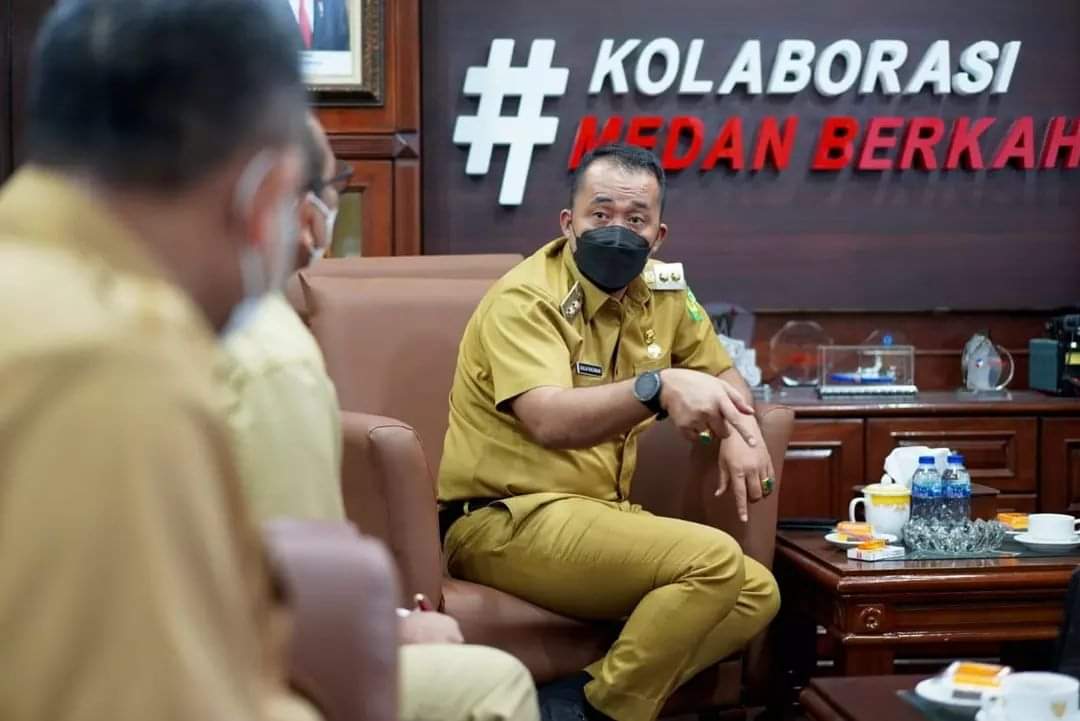 Hari Pertama Kerja 2022, Wakil Wali Kota Medan: Jangan Ada Lagi Hal Negatif Terkait Pelayanan, Permudah Birokrasi!