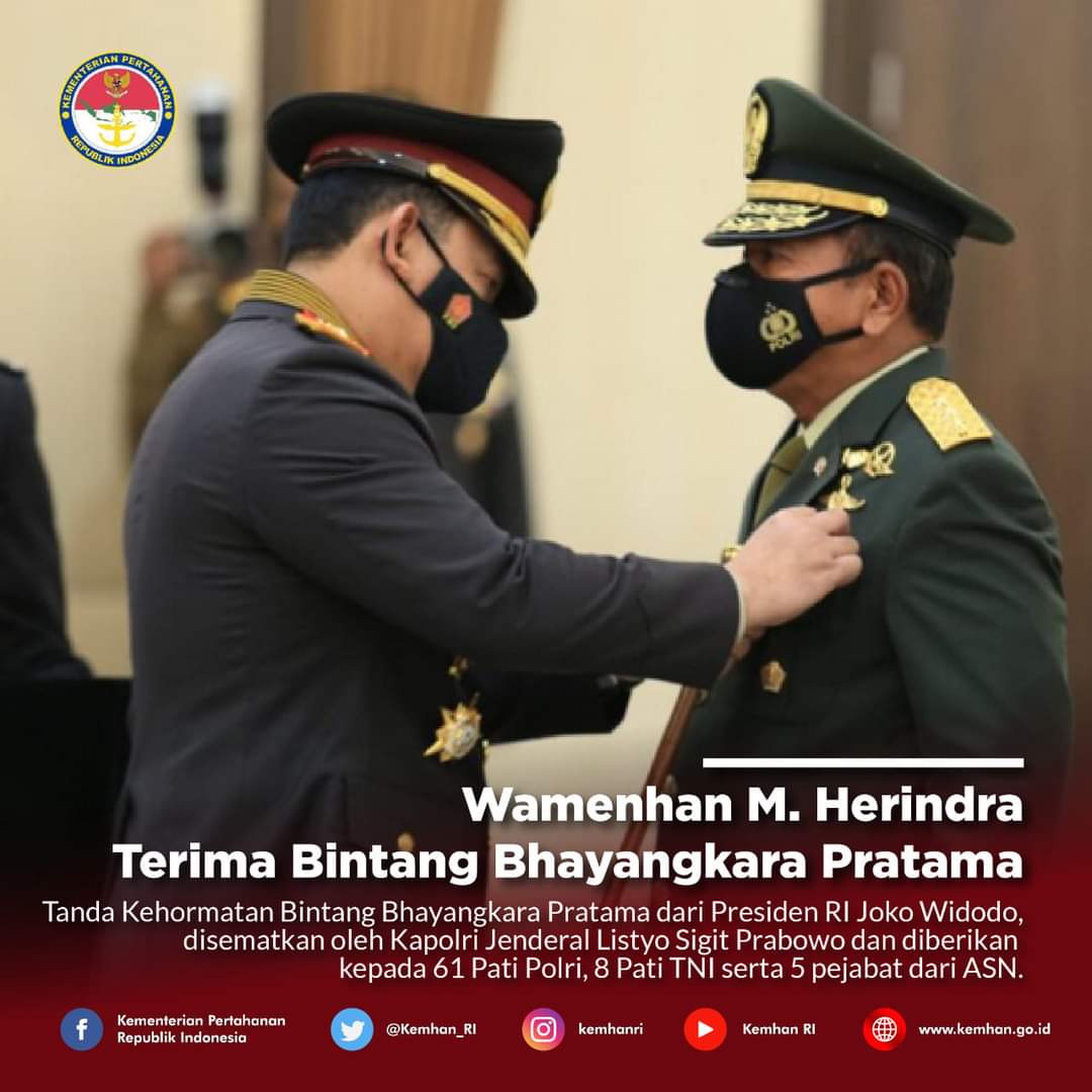 Pada penghujung tahun 2021, Wakil Menteri Pertahanan M. Herindra menerima Tanda Kehormatan Bintang Bhayangkara Pratama dari Presiden RI Joko Widodo, yang disematkan oleh Kapolri Jenderal Listyo Sigit Prabowo melalui satu upacara pada Kamis 30 Desember 2021, di Mabes Polri, Jakarta.