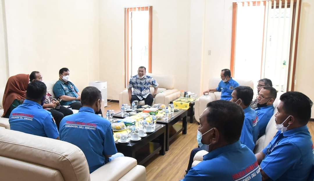 Bupati Ashari Tambunan Dukung PWI Deli Serdang Mengikuti HPN 2022 di Sulawesi