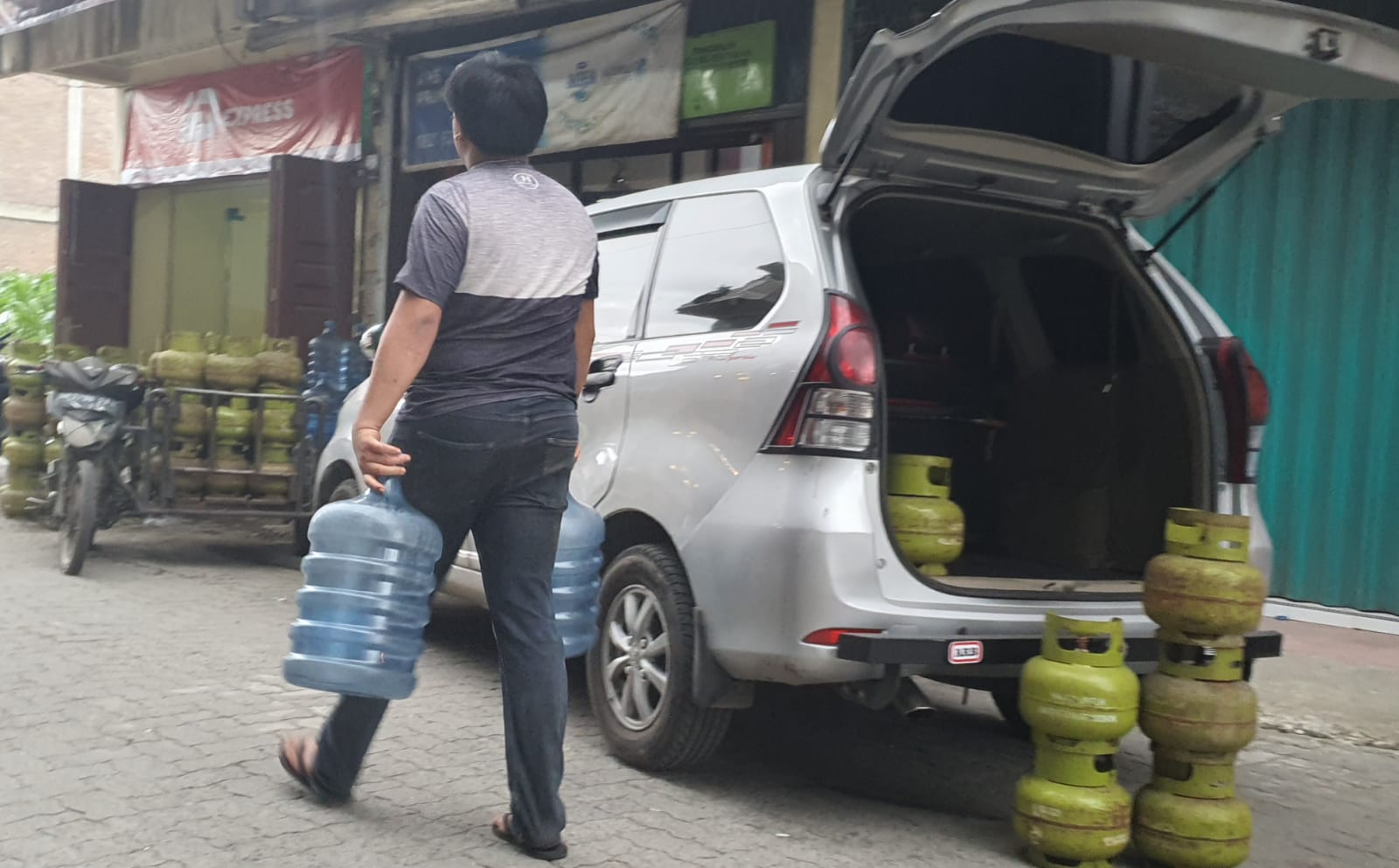 Dampak Pandemi Covid-19 Masih Teras Berat, Harga Elpiji 12 Kg dari Rp160 Ribu Meroket jadi 175 Ribu