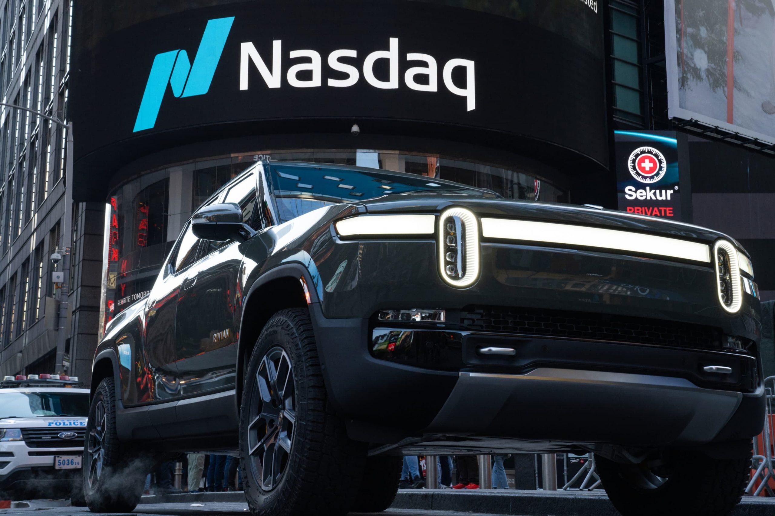 Rivian Automotive: Penjualan Belum Penuhi Target