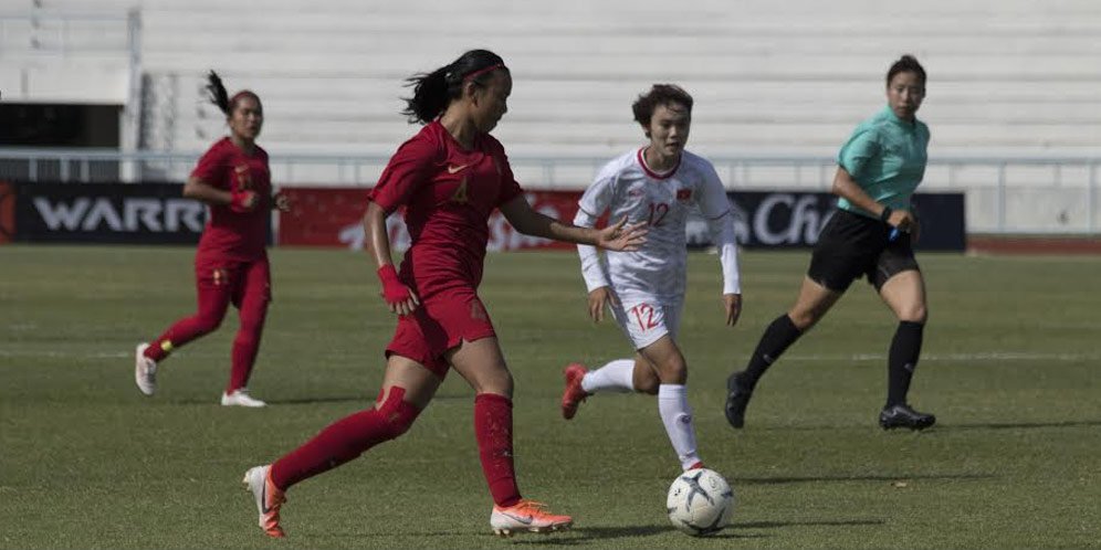 Shalika Aurelia resmi bermain di Liga Italia. Bek Timnas Indonesia Putri itu dikontrak oleh Roma Calcio Femminile.