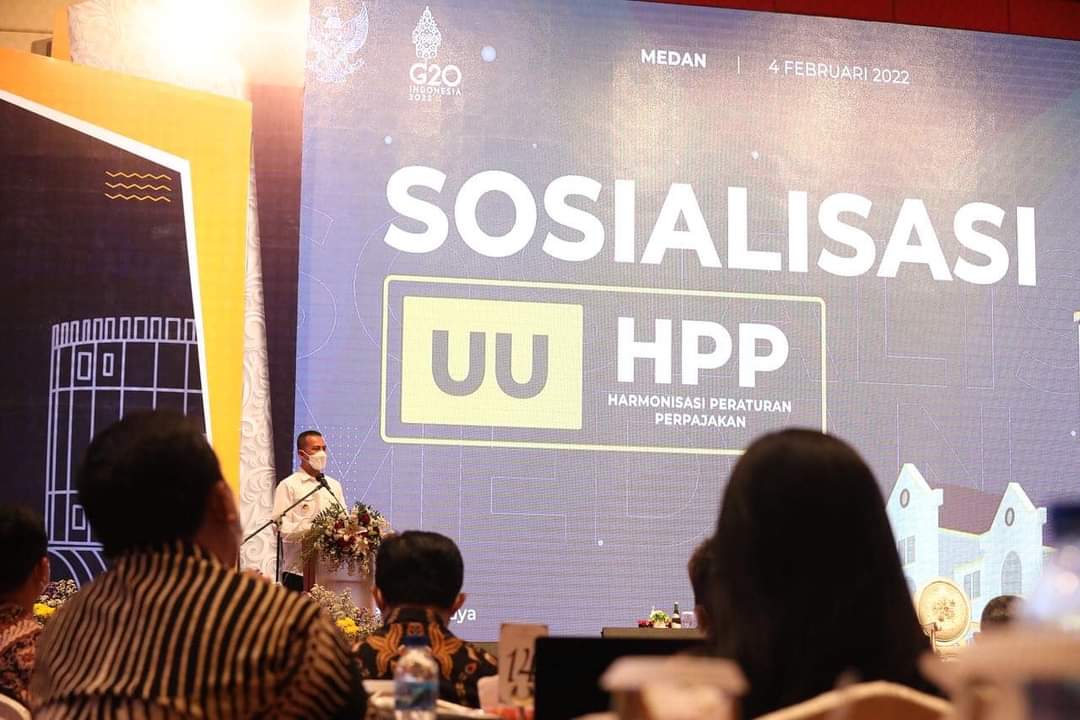 Menteri Keuangan Sri Mulyani Indrawati pada hari ini kembali melakukan sosialisasi UU Harmonisasi Peraturan Perpajakan (HPP). Kali ini, bendahara negara hadir di Medan, Sumatera Utara, Jumat (4/2/2022).