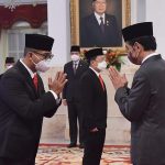 Presiden Lantik Andi Widjajanto Jadi Gubernur Lemhannas dan Arief Prasetyo Jadi Kepala Badan Pangan Nasional