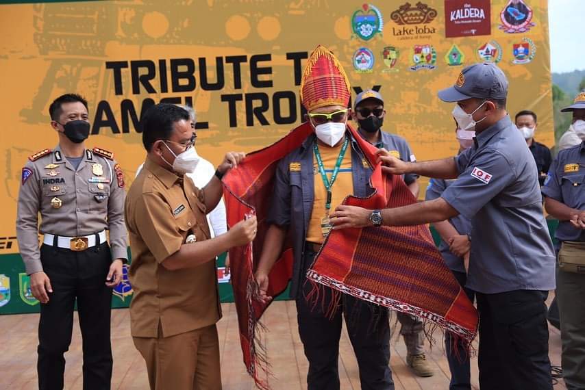 Wakil Gubernur (Wagub) Sumatera Utara (Sumut) Musa Rajekshah sampaikan ucapan terima kasih kepada Land Rover Club Indonesia (LRCI) karena telah memilih Danau Toba sebagai lokasi finis Petualangan Sumatra Tribute for Camel Trophy 2022, yang telah berjalan selama 16 hari, dimulai dari Jambi.