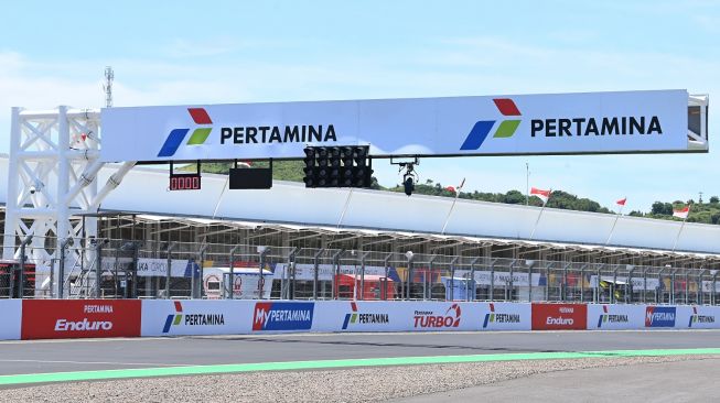 Sirkuit Pertamina Mandalika di Lombok, NTB telah lolos homologasi Grade A dari FIM dan dinyatakan layak untuk menggelar balapan MotoGP akhir pekan ini.