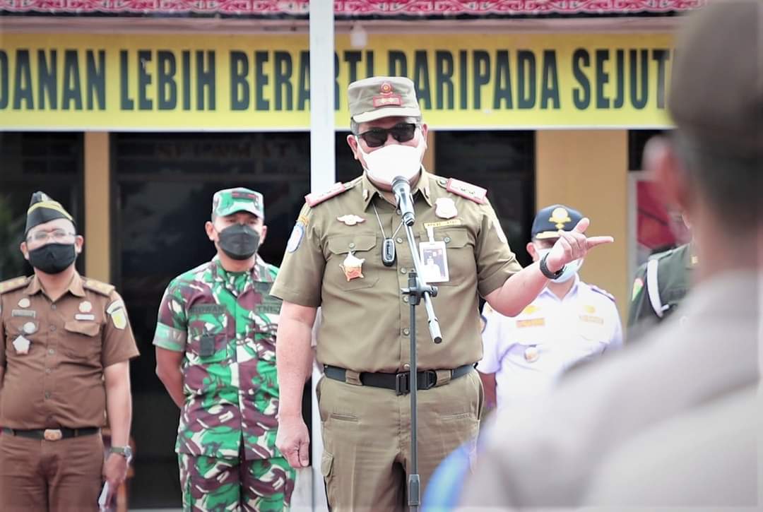 Kabupaten Dairi bersama 21 kabupaten kota di Sumatera Utara kembali berstatus Pemberlakuan Pembatasan Kegiatan Masyarakat atau PPKM Level 3.