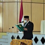Bupati Dairi, Dr Eddy Keleng Ate Berutu melantik pejabat di lingkungan Pemerintah Kabupaten Dairi di Gedung Olahraga Sidikalang, Rabu (2/3/2022).