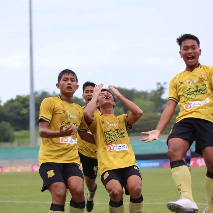 Derby Sumatra Utara akan tersaji di Semifinal Liga 3 Putaran Nasional 2021-2022, antara PSDS Deli Serdang kontra Karo United. Keduanya akan saling bentrok untuk mencapai final, sekaligus laga ini ajang pembuktian tim terbaik Sumut.
