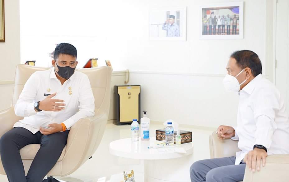 Bobby Nasution, menemui Menteri Pemuda dan Olahraga (Menpora) Zainuddin Amali di Jakarta. Dalam pertemuan tersebut, Bobby dan Zainuddin membahas soal renovasi Stadion Teladan di Medan.