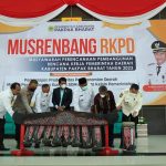 Buka Musrenbang RKPD 2023, Bupati Franc Bernhard Tumanggor Bicara Masalah Stunting dan Daya Saing