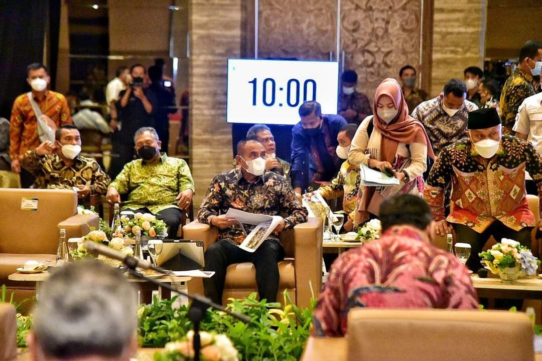 Gubernur Sumatera Utara (Sumut) Edy Rahmayadi menyampaikan 10 usulan proyek prioritas ke Menteri Perencanaan Pembangunan Nasional (PPN)/Kepala Badan Perencanaan Pembangunan Nasional (Bappenas) Suharso Monoarfa.