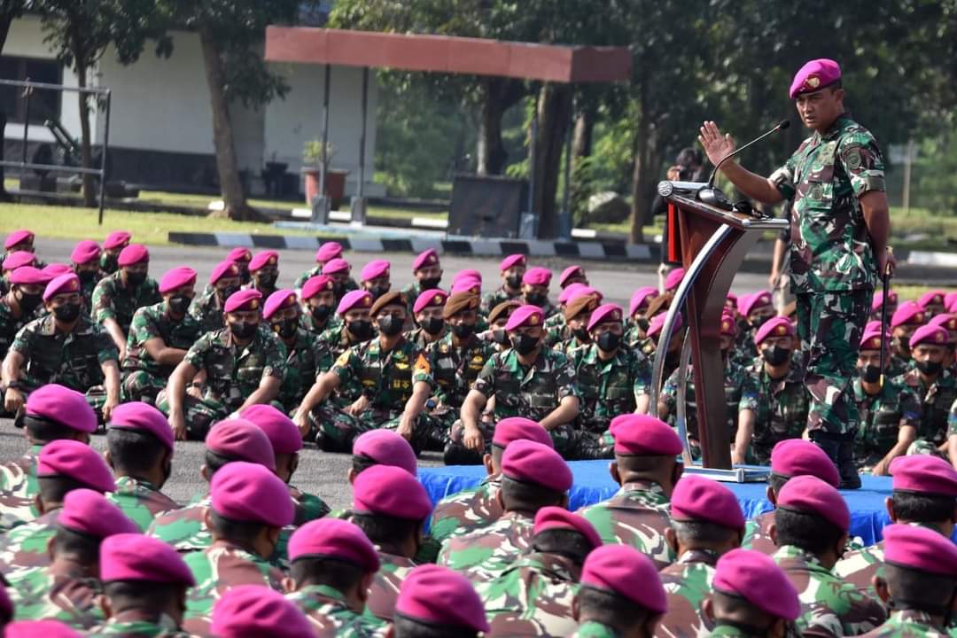 Dankormar Mayjen TNI (Mar) Widodo Kunjungi Sarang Petarung Brigif 2 Marinir