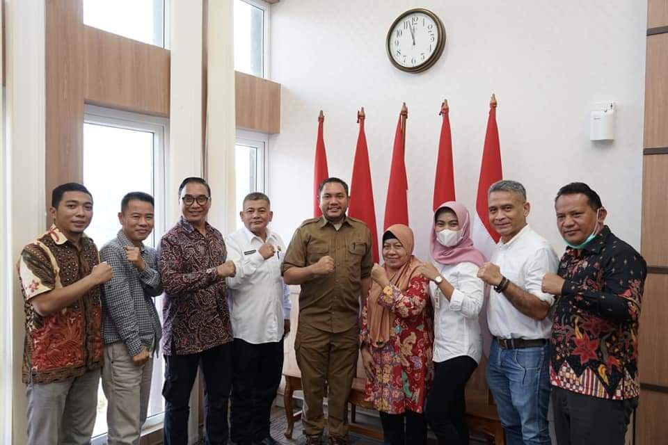 Usai melaksanakan Verifikasi Lapangan, Tim Transaction Technical Assistance (TRTA) ADB, Kamis (7/4/2022), nyatakan wilayah Kabupaten Pakpak Bharat tepatnya Desa Kuta Dame, Kecamatan Kerajaan, dinyatakan siap dan layak untuk dijadikan sebagai salah satu lokasi pengembangan proyek pengembangan holtikultura di lahan kering (Horticulture Development In Dryeland Areas Project-HDDAP).