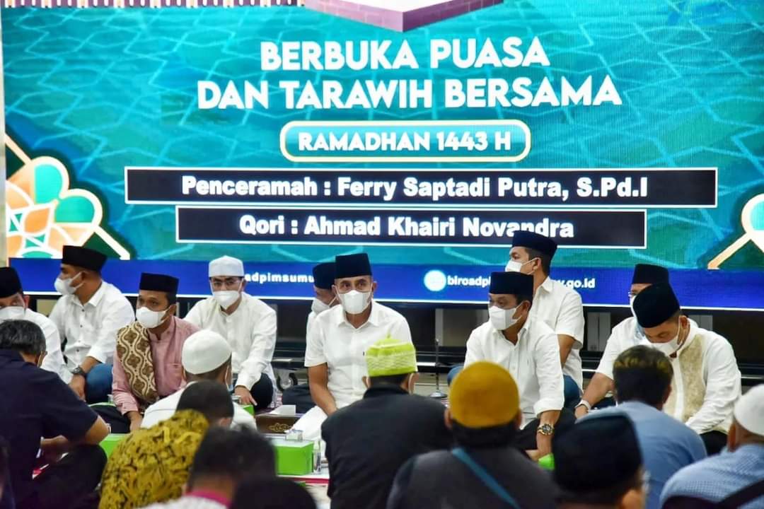 Wakil Wali Kota Binjai Ikuti Rapat Paripurna Istimewa DPRD Sumatera Utara dalam rangka Hari Jadi Sumatera Utara ke 74 secara daring, Kamis (14/4/2022) di rumah dinas Wakil Wali Kota.