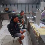 Dua orang prajurit TNI AD dari kesatuan Yonarhanud 10/ABC Kodam Jaya berhasil menggagalkan aksi begal yang dilakukan sembilan orang di kawasan Pasar Kebayoran Baru, Jakarta Selatan, Minggu (8/5/2022).