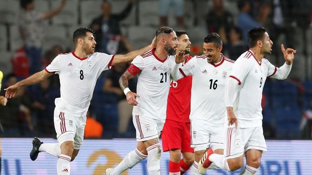 867a5ca3-9b7a-4893-8b71-bc410e335bf0_169