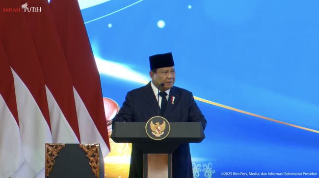 presiden-ri-prabowo-subianto-di-acara-pengukuhan-hakim-mahkamah-agung-republik-indonesia-jakarta-12-juni-2025-tangkapan-layar--1749701756405_169