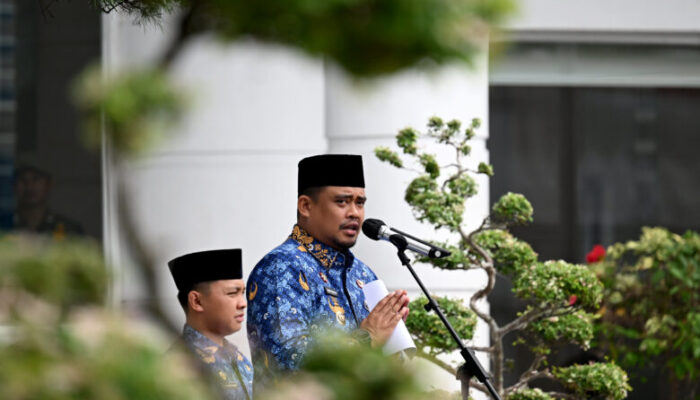 Gubernur-Upacara-Hari-Korpri-ke-54-3-780x470