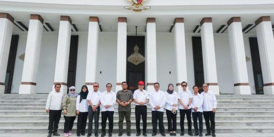 sarawak-jajaki-investasi-kolaborasi-strategis-di-nusantara-1765420361327_169