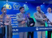 wakil-menteri-hukum-edward-omar-sharif-hiariej-1765872344478_169