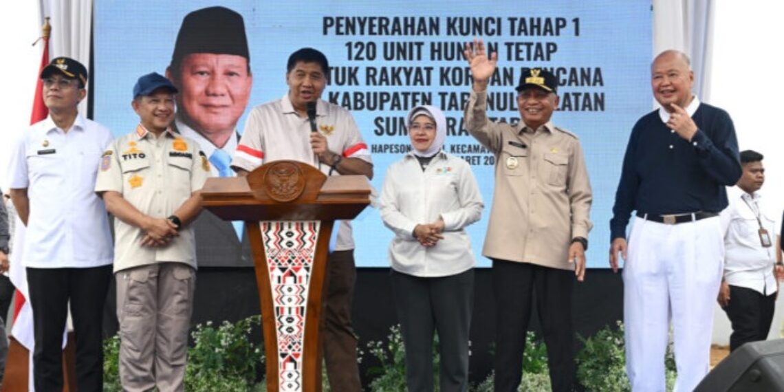 Wagub-Bersama-Menteri-PKP-dan-Mendagri-tinjau-Huntap-di-Tapsel-7.jpg-780x470