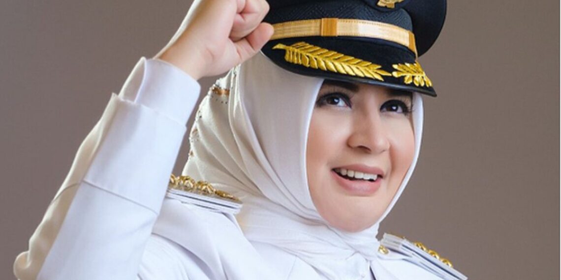 bupati_pekalongan-aYHE_large