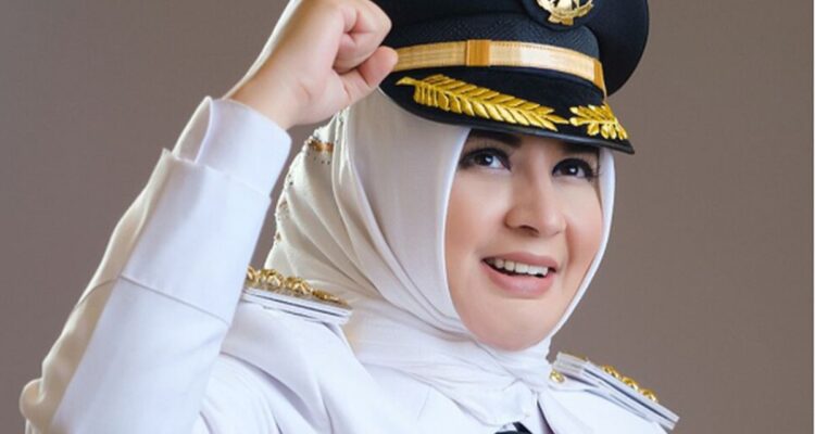 bupati_pekalongan-aYHE_large